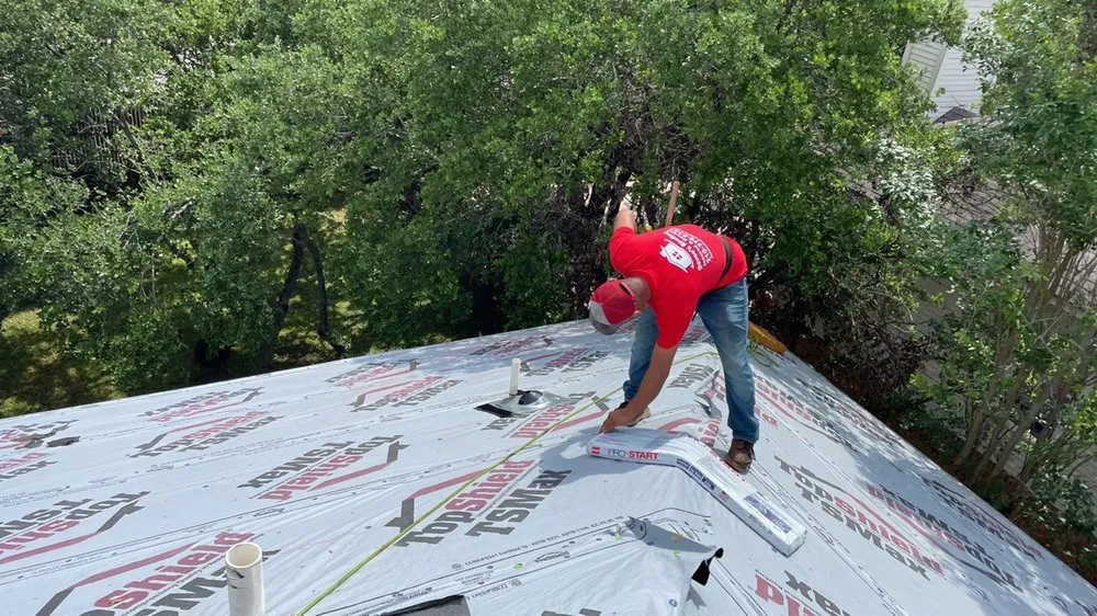 Slide of Daveo’s Roofing