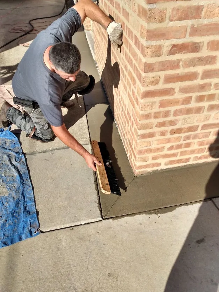 Slide of Dave's Roofing - Tuckpointing - Windows