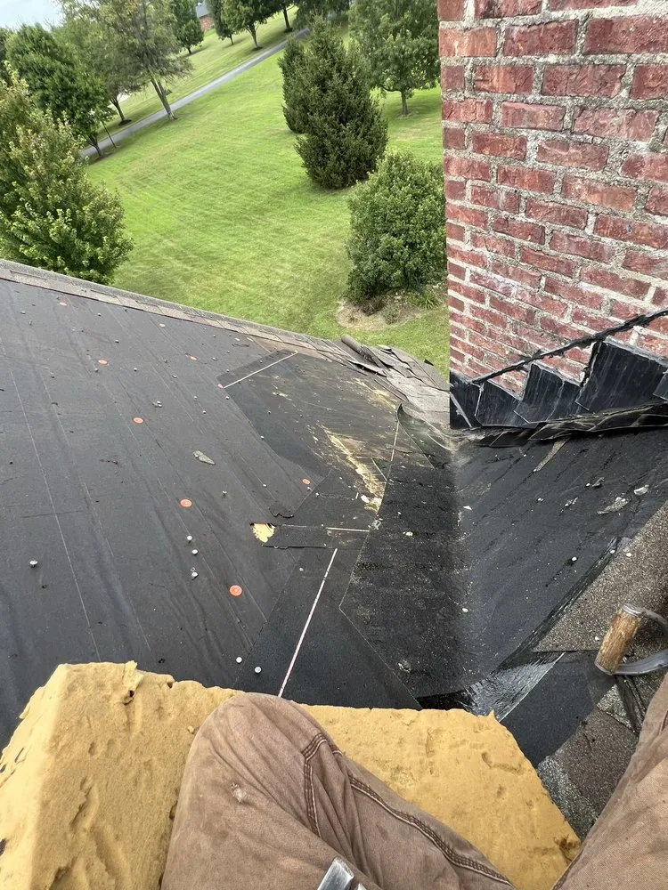 Slide of Dave's Roofing & Repairs