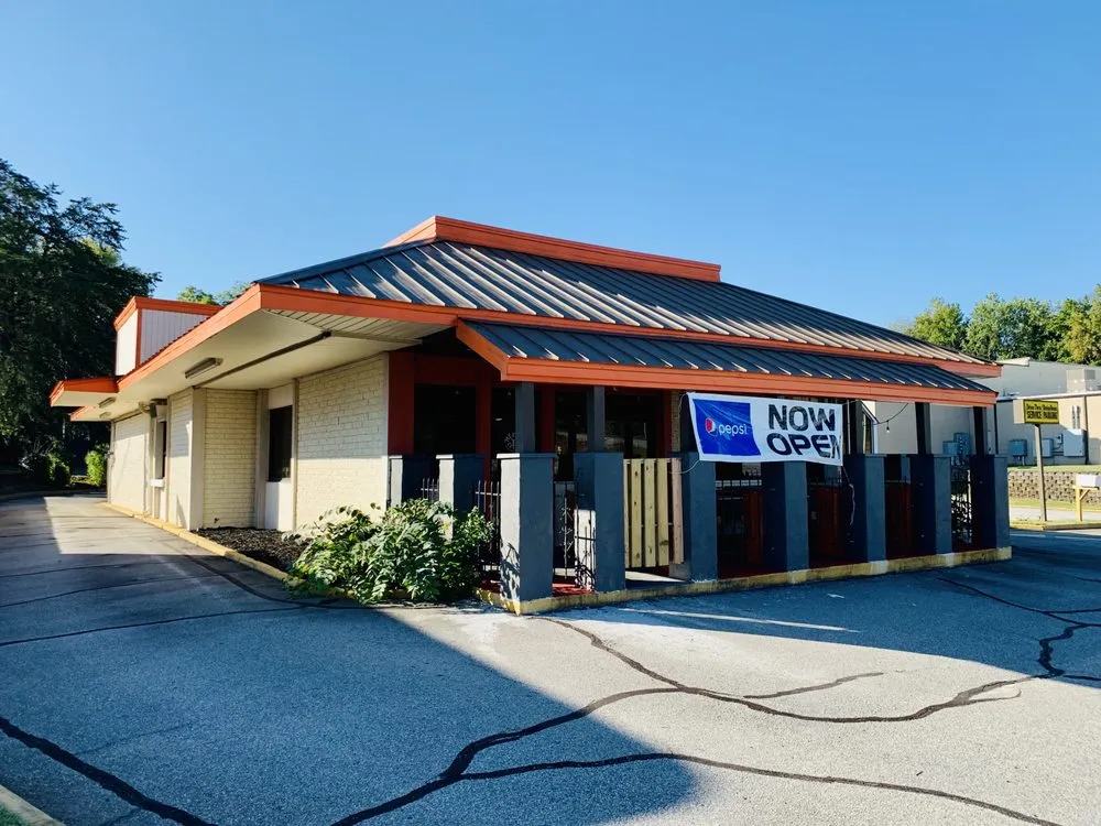 Emergency roof repair near you in Moore, SC by Daves Roofing