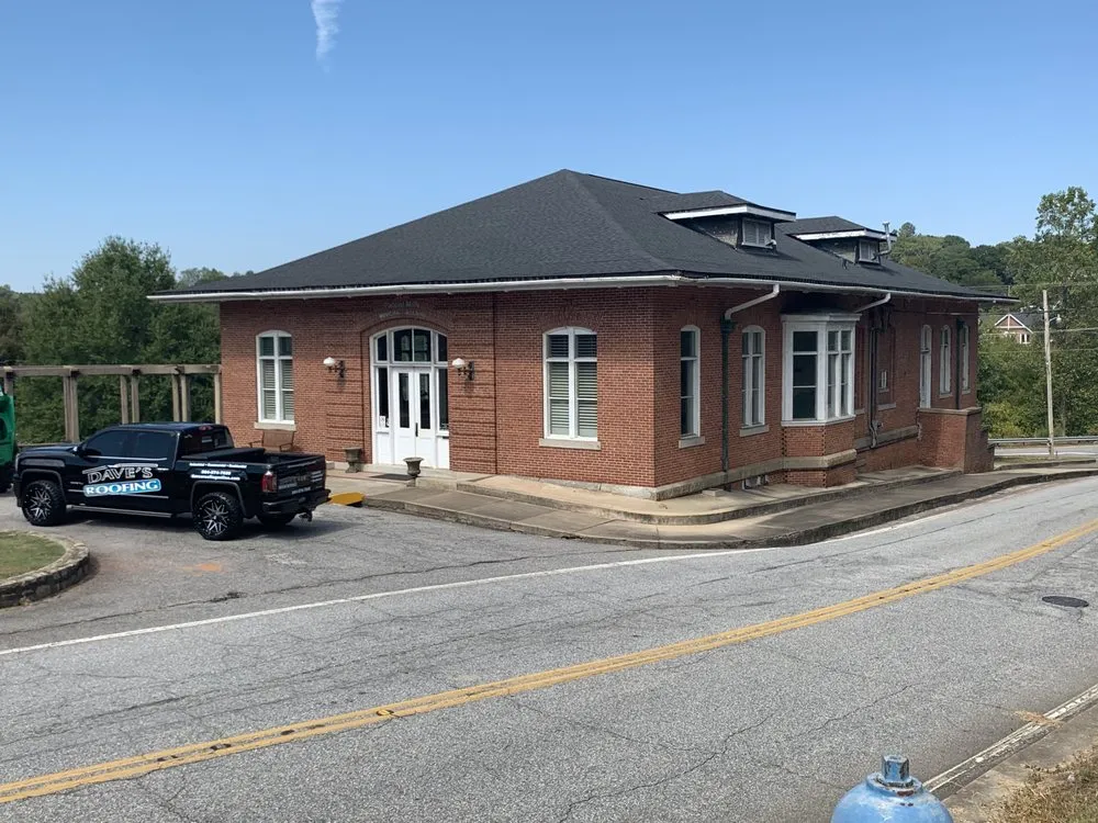 Local metal roofing installation for residential properties across Moore, SC - Daves Roofing