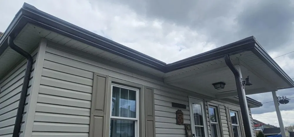 Slide of Daves Seamless Gutters & Contracting