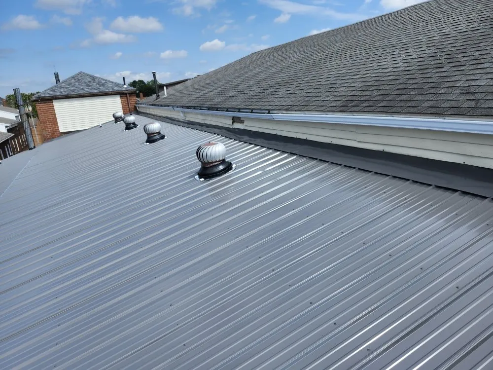 Slide of Daves Seamless Gutters & Contracting