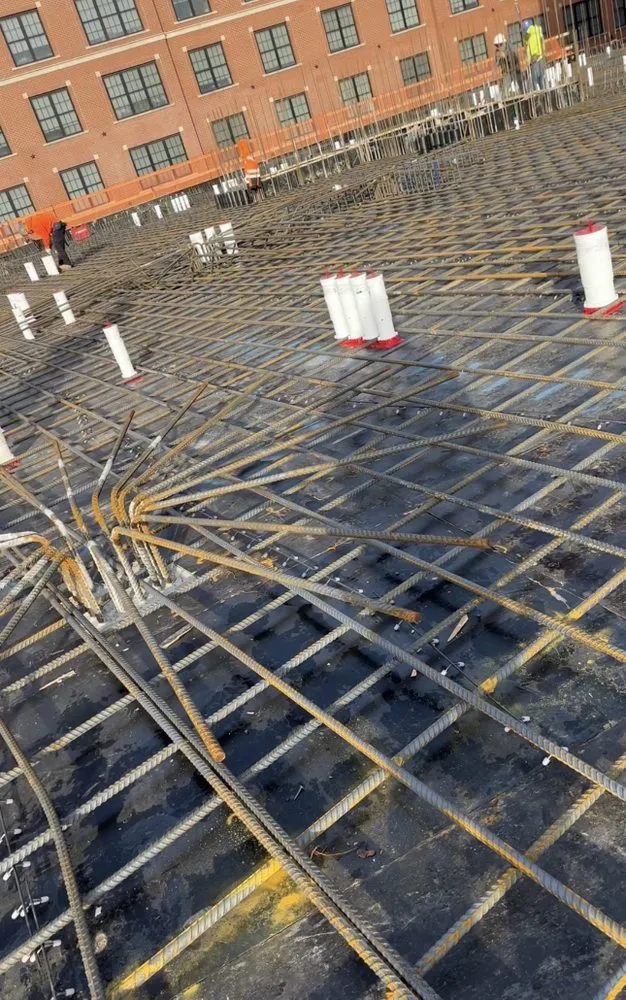 Slide of David Criollo Construction