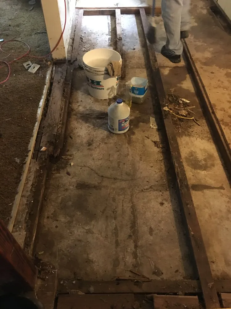 Slide of David Horn Roofing & Construction