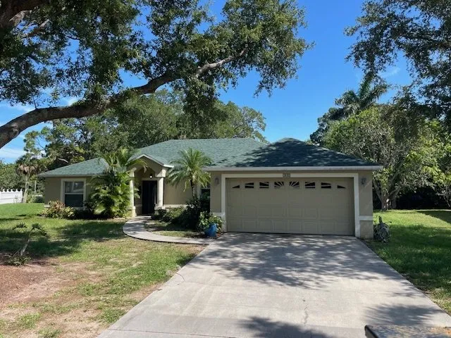 Slide of David Keefe Roofing