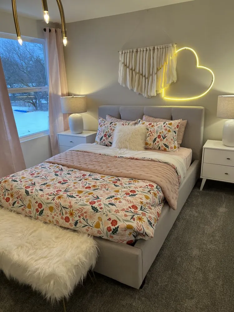 Slide of David Leve Construction