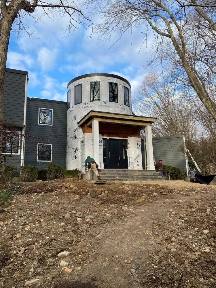 Slide of David's Roofing and Restorations