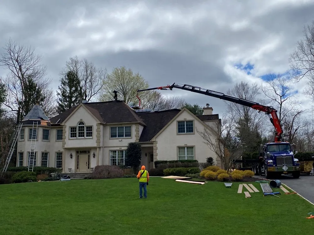 Slide of David's Roofing and Restorations