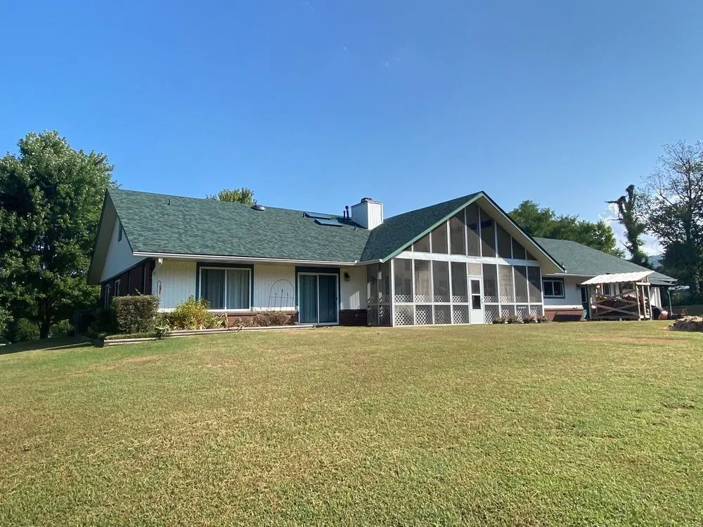 Slide of David's Roofing