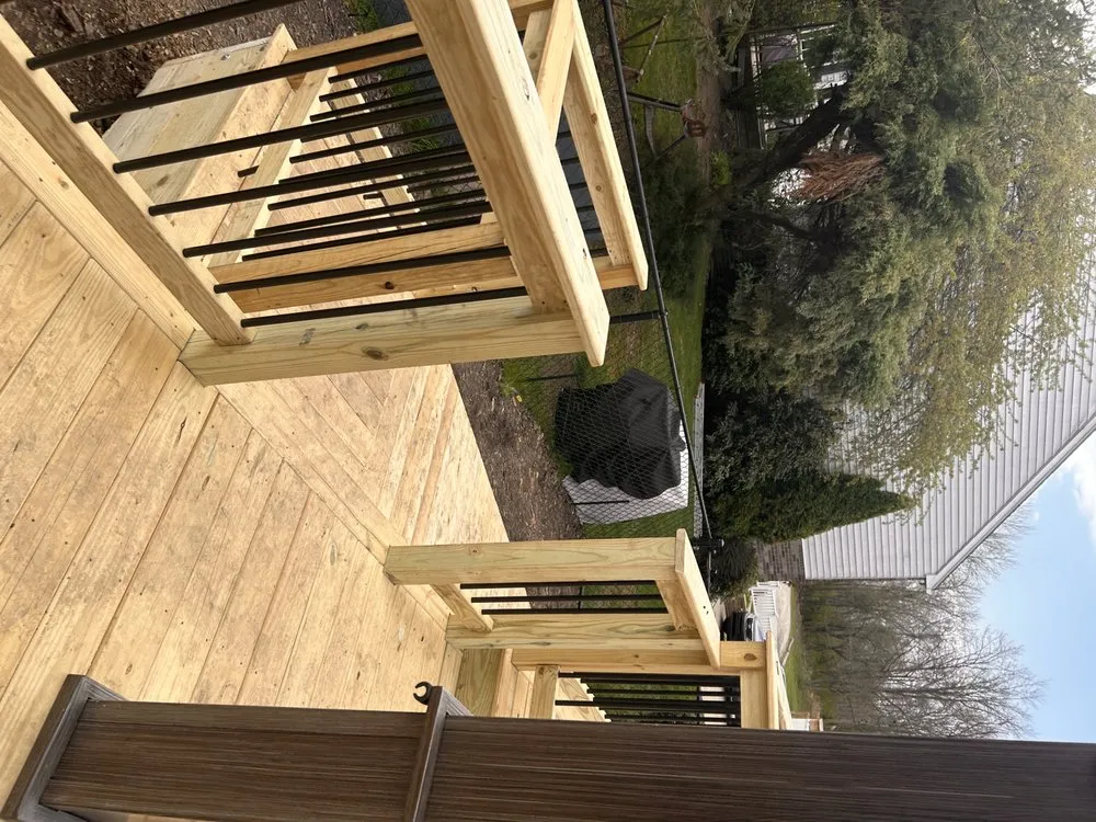 Emergency roof repair experts serving Creighton, PA - Davis and Brothers Construction