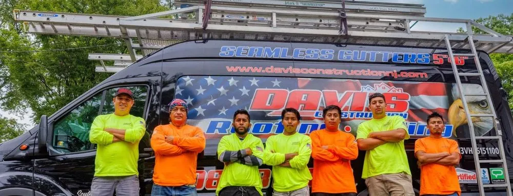 Slide of Davi's Construction & Seamless Gutters