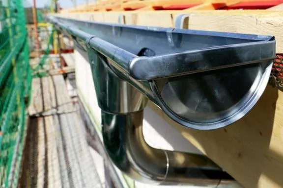 Slide of Davis Construction company