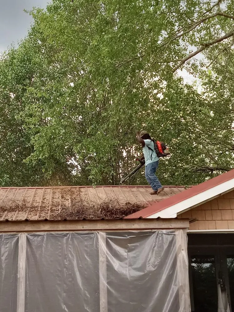 Professional flat roof repair same-day service across Stockton, GA - Davis Construction