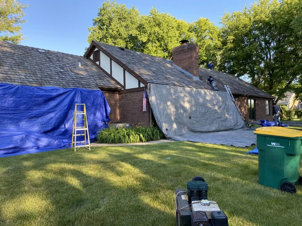 Slide of Davis Roofing & Construction