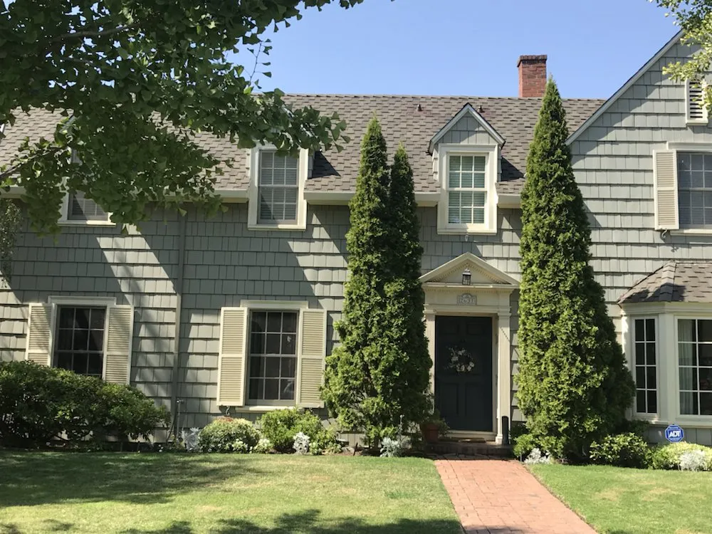 Slide of Davis Roofing Group