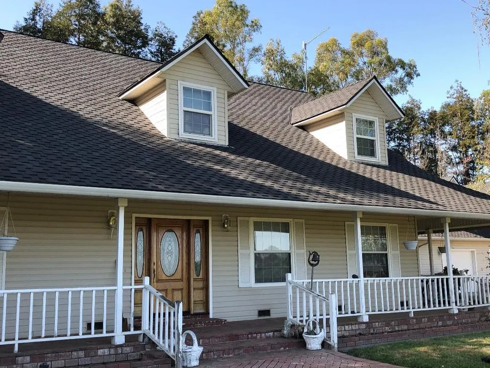 Slide of Davis Roofing Group