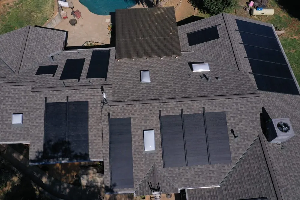 Slide of Davis Roofing Group