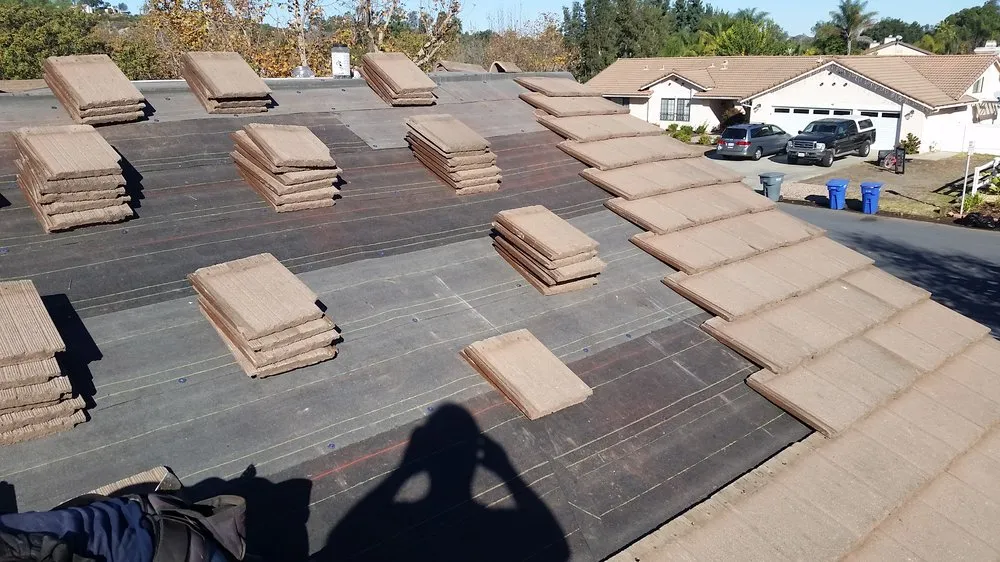 Slide of Davis Roofing