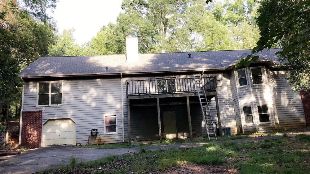 Slide of Daymar Roofing