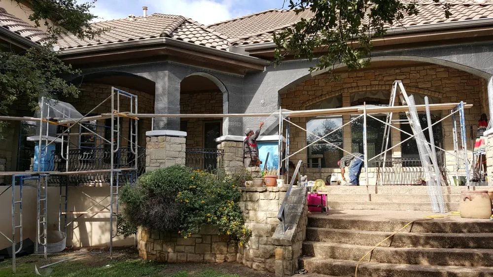 Slide of Dayton Co. Roofing & Renovation