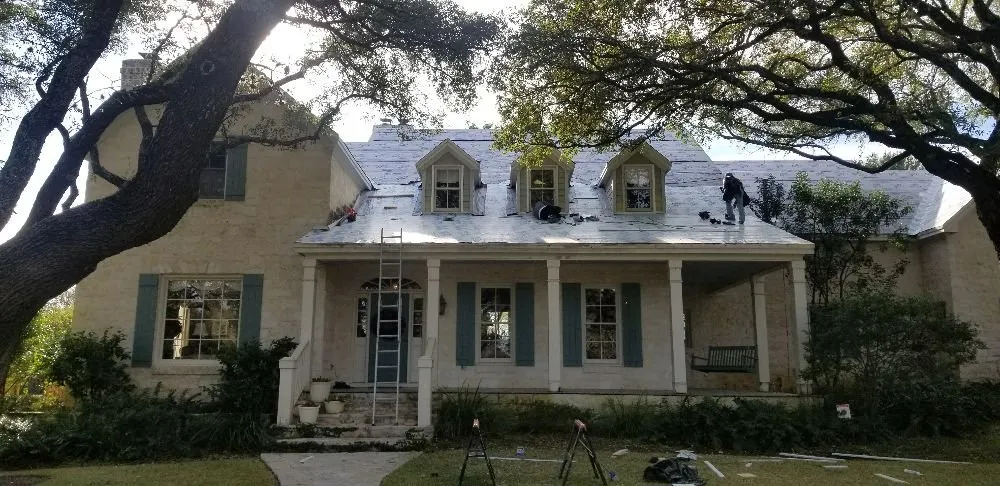 Slide of Dayton Co. Roofing & Renovation