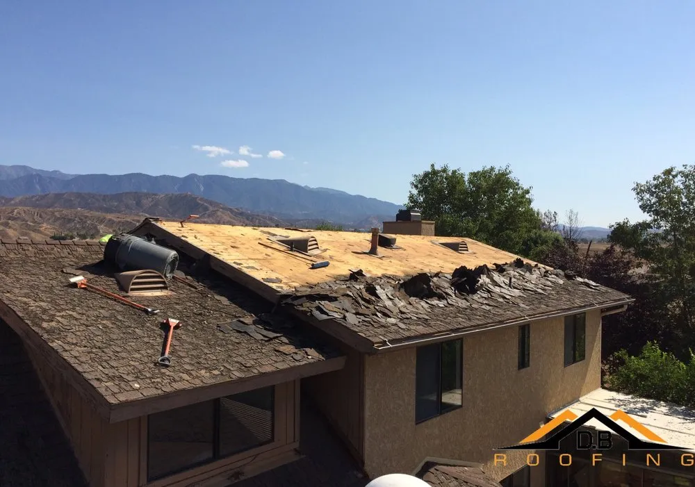 Expert residential roofing service experts serving Valley Village, CA - D.B Roofing