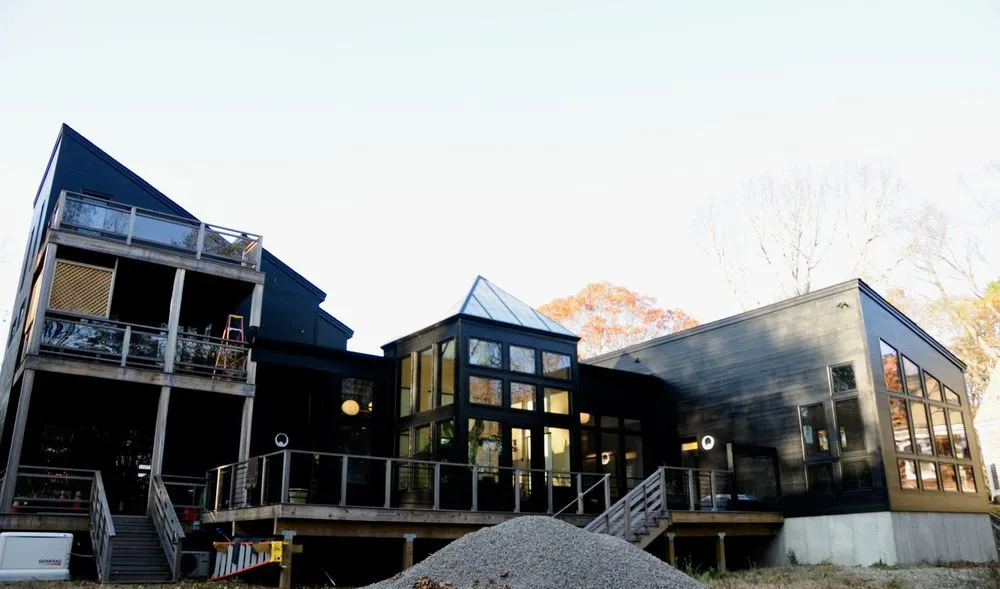 Slide of DC Builders