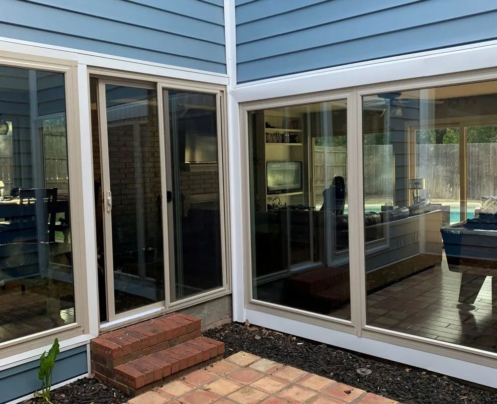 Slide of D&C Custom Homes