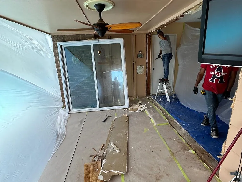 Slide of D&C Custom Homes