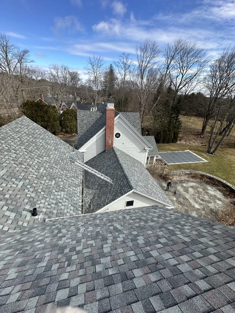 Slide of D&C General Construction