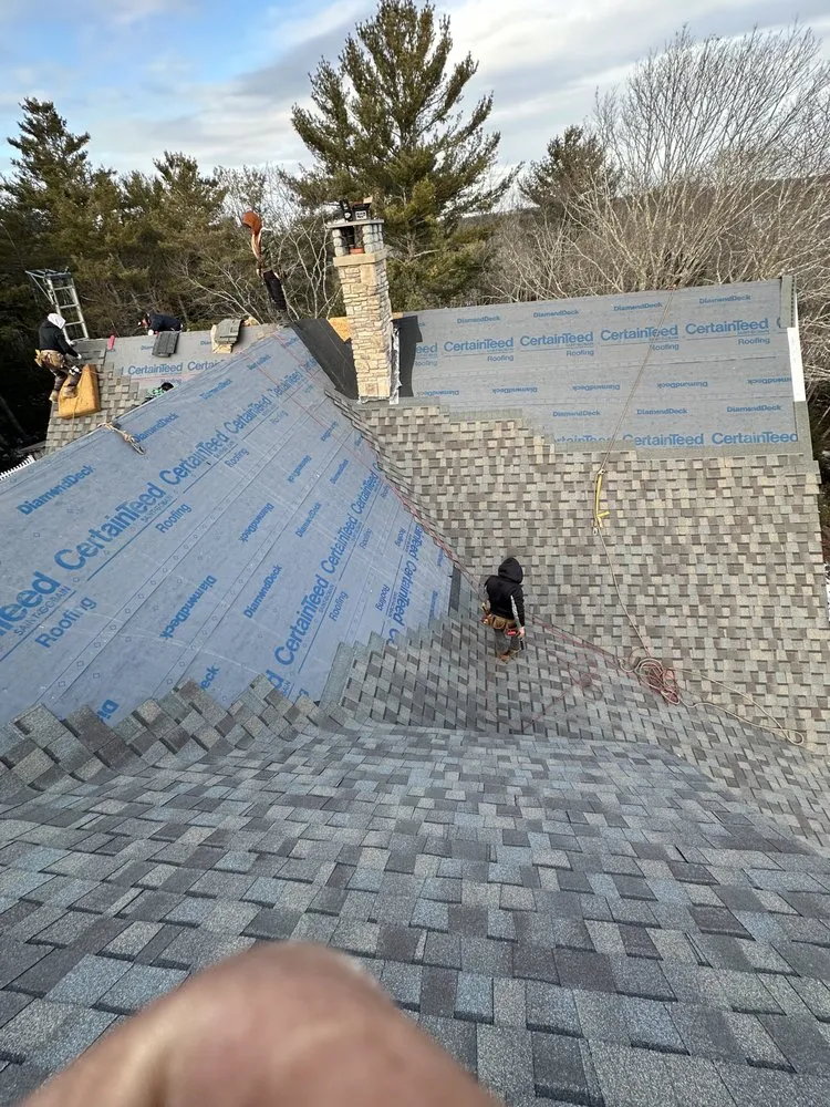 Slide of D&C General Construction