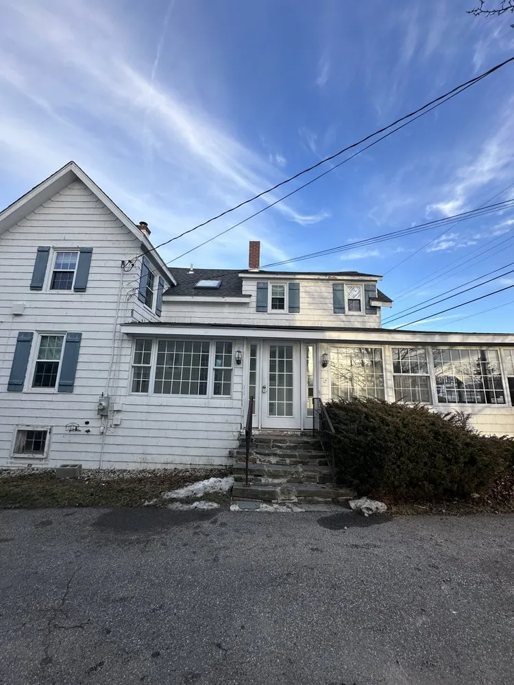 Slide of D&C General Construction