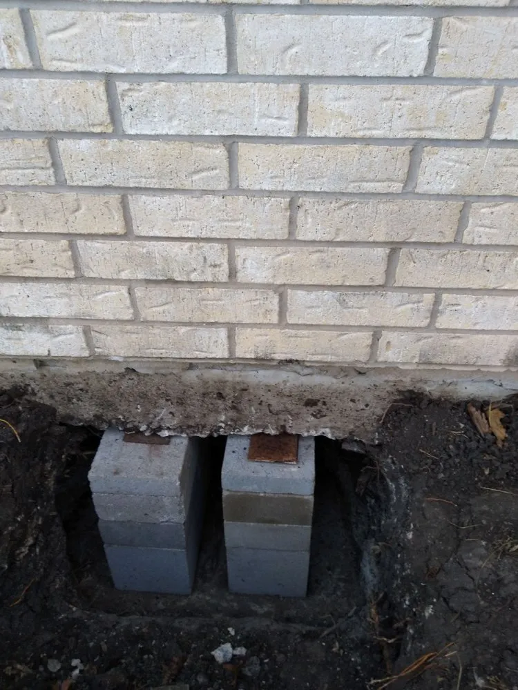 Slide of Dc House Leveling