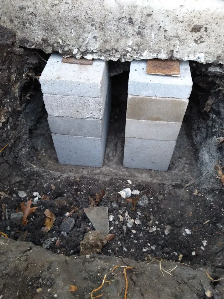 Slide of Dc House Leveling