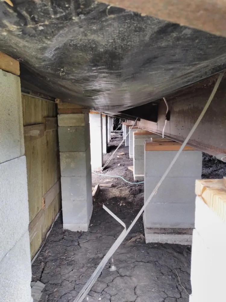 Slide of Dc House Leveling