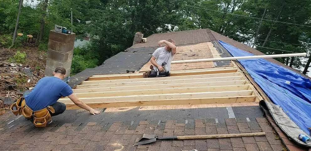 Slide of D&C Roofing General Construction