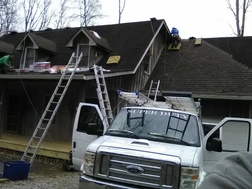 Slide of D&C Roofing