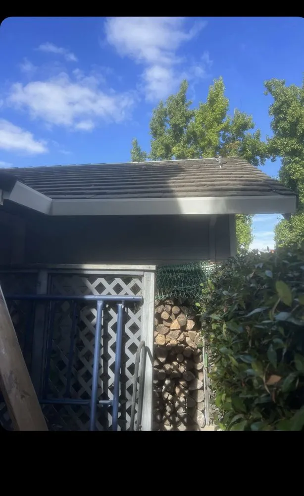 Slide of DConstruction