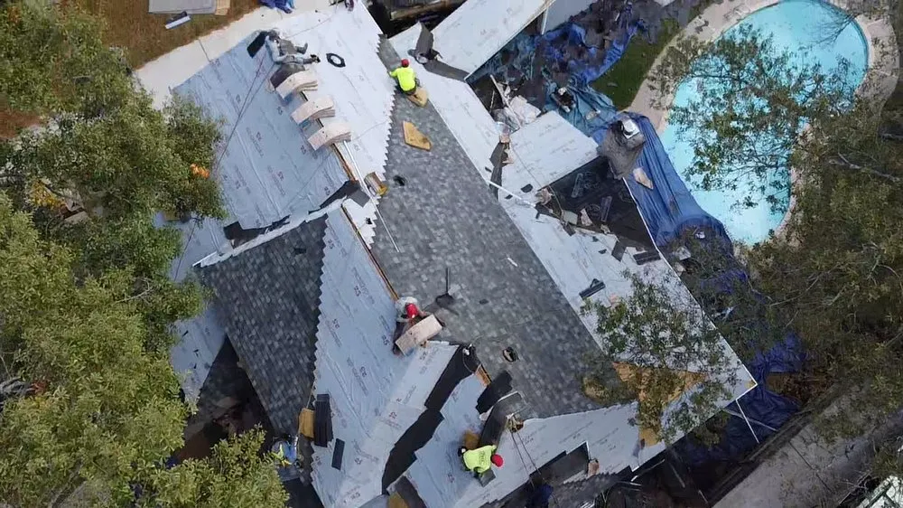 Slide of D&D Contracting and Roofing