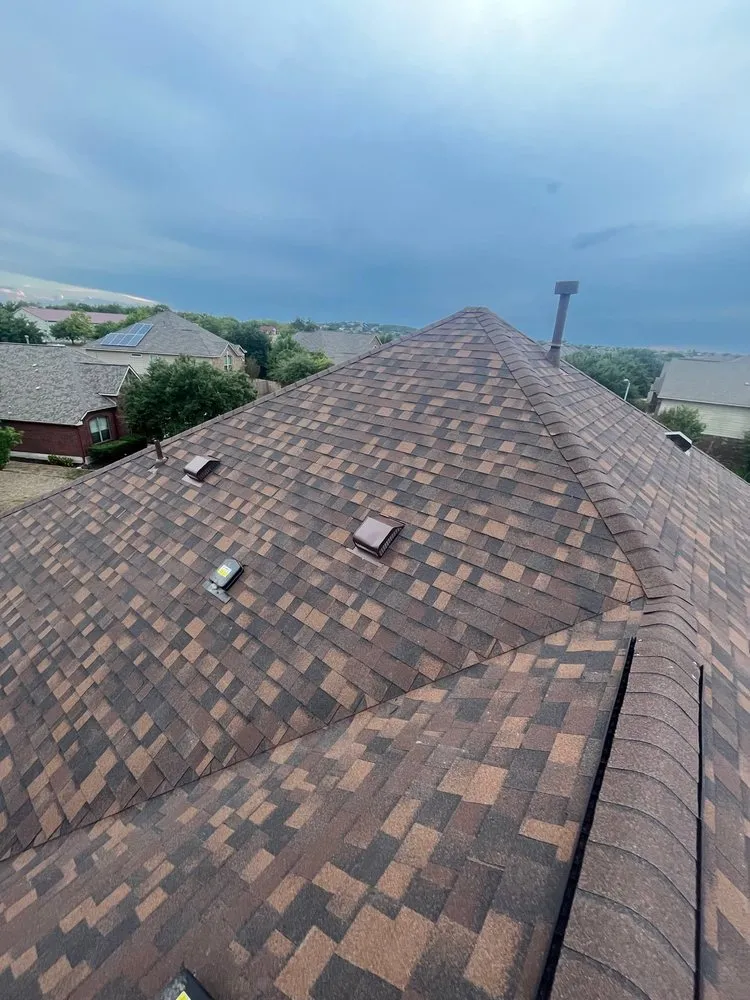 Slide of D&D Contracting