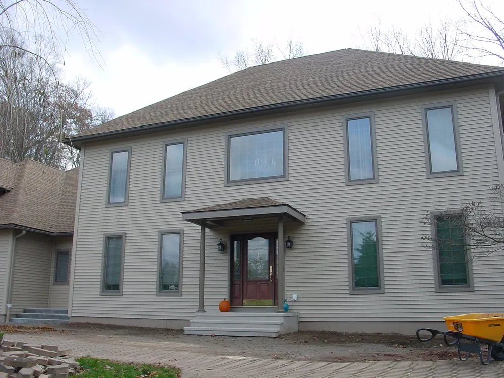 Slide of D&D Quality Siding