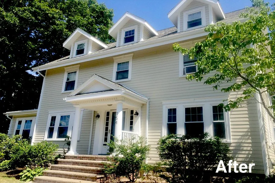 Slide of D&D Quality Siding