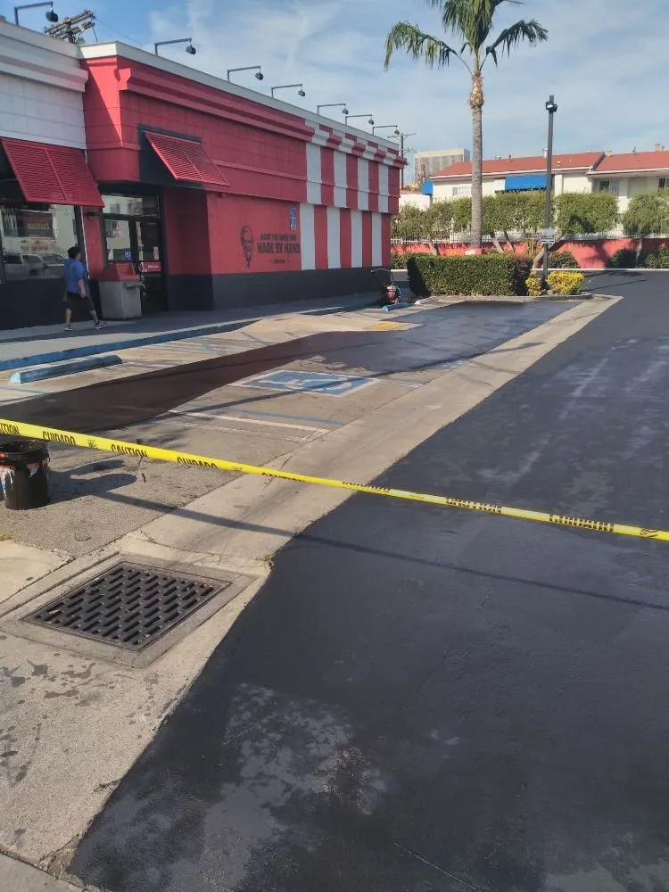 Slide of D&D Roofing And Asphalt Paving