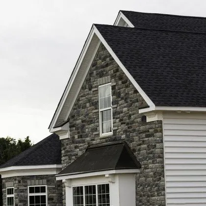 Slide of De La Rosa Roofing