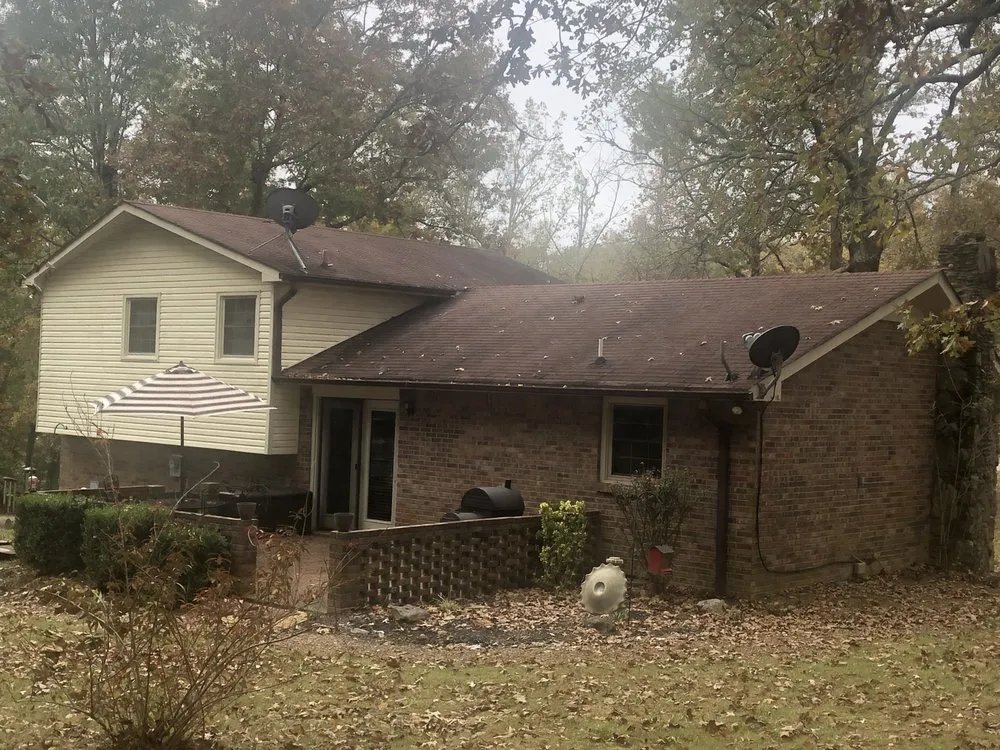 Licensed shingle roofing service for fast service in Bon Aqua, TN by DE Parker Home Improvements