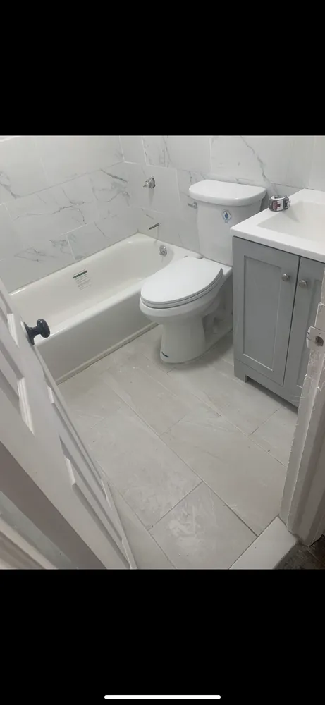 Slide of Deacan Contracting