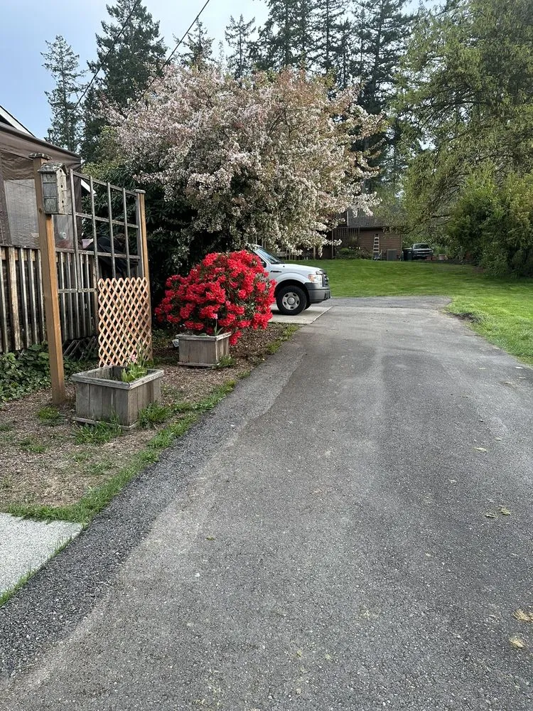 Slide of Deacon Exterior Solutions