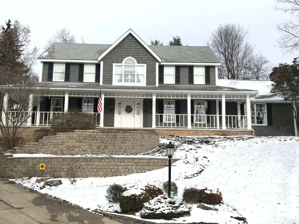 Slide of Deanco Enterprise