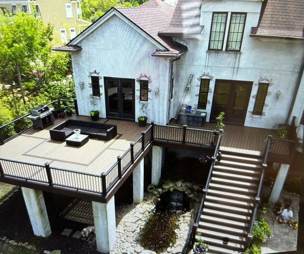 Slide of Deaville Roofing & Construction